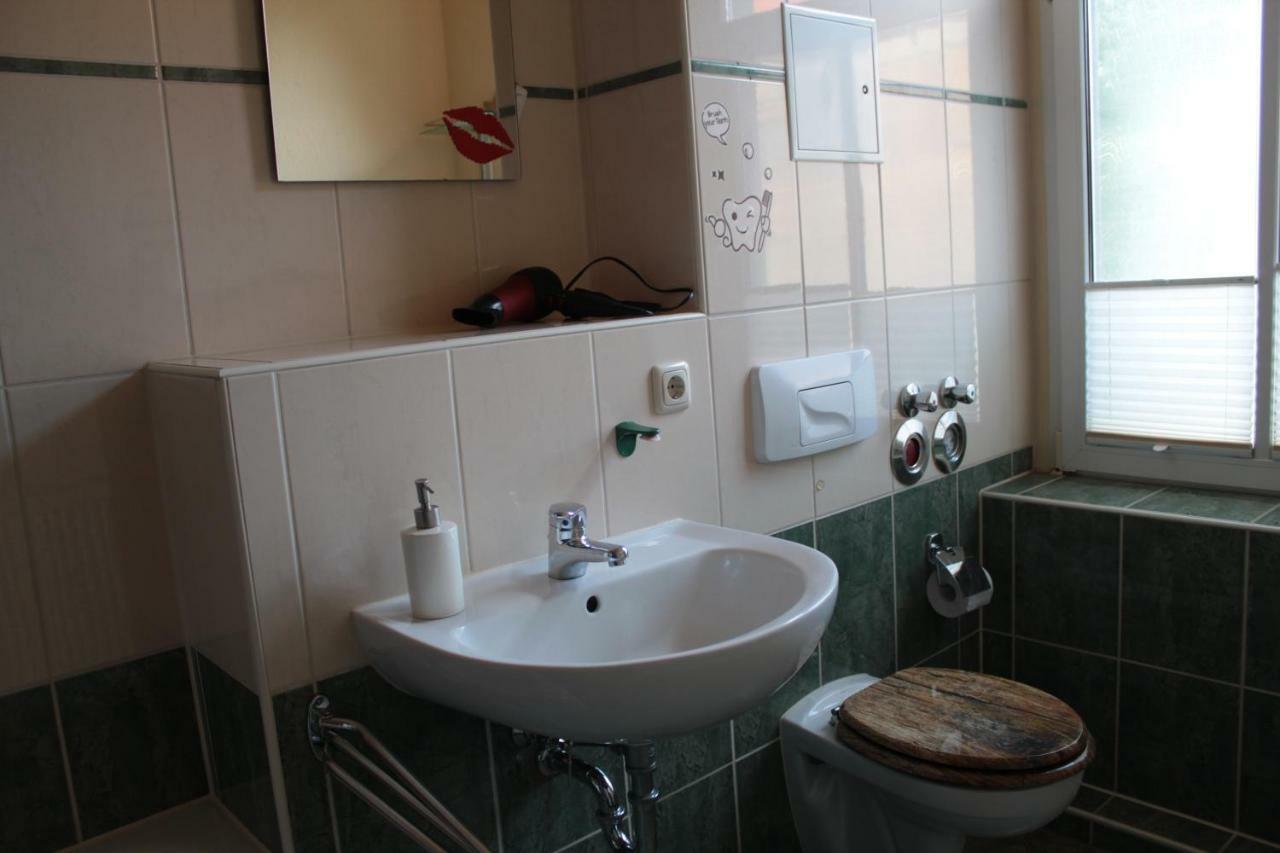 Ferienwohnung Am Schunckpark Dresda Esterno foto